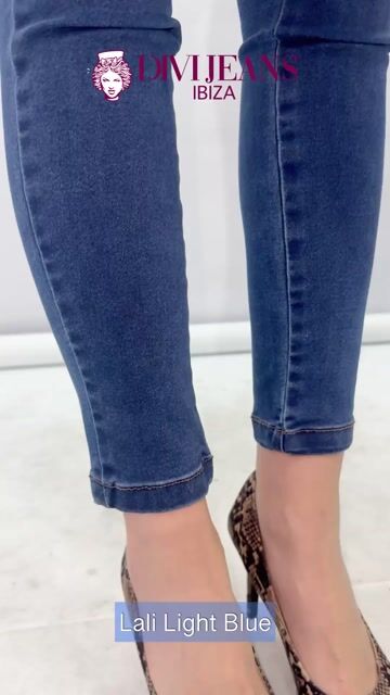 Video de Divi lali blue skinny