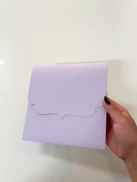Vídeo de Envelope Modelo Bico Bordado Quadrado - 17,4x17,4cm