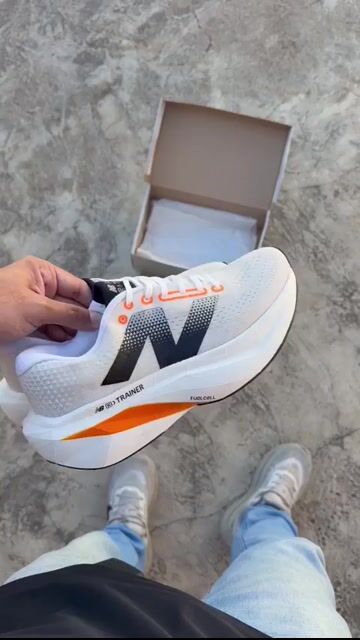 Video de New Balance Fuelcell Trainer Premium