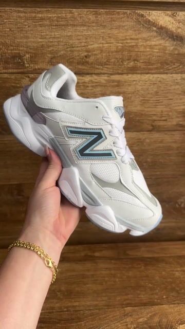 Video de NEW BALANCE 9060 - BRANCO/AZUL