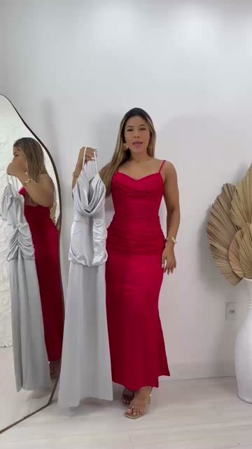 Vídeo de Vestido Longo Acetinado Costas Nuas Drapeado elegante festa