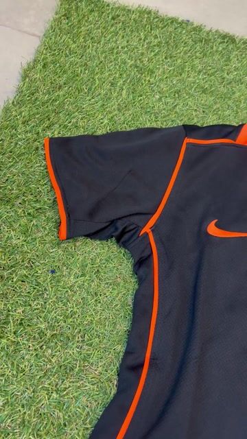 Vídeo de Camisa Corinthians III 25/26 s/n Torcedor Nike Total 90 Feminina - Preto+Laranja