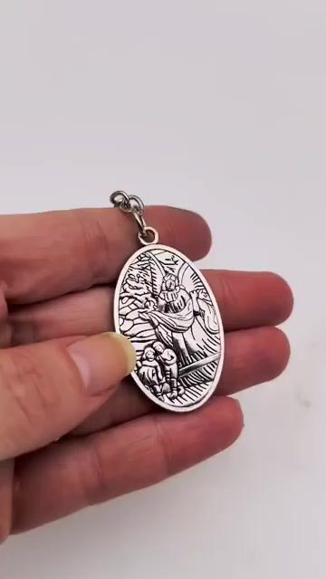 Video de Chaveiro Arcanjo Miguel- 10 cm
