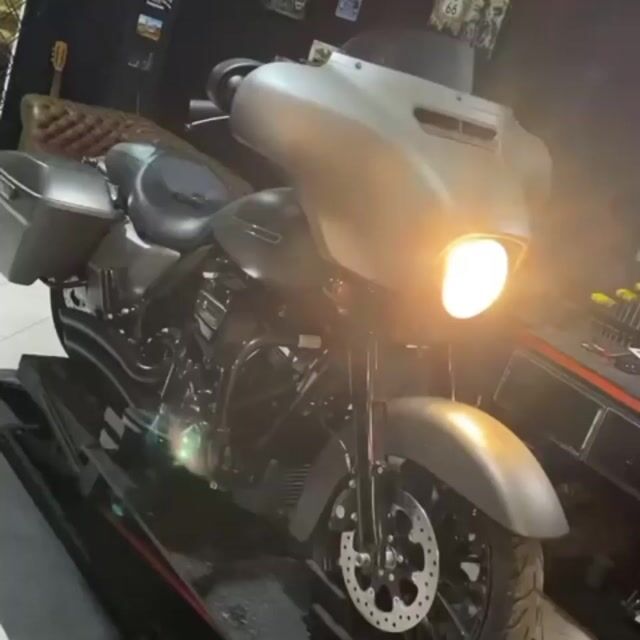 Video de ESCAPE FÚRIA - TOURING M8