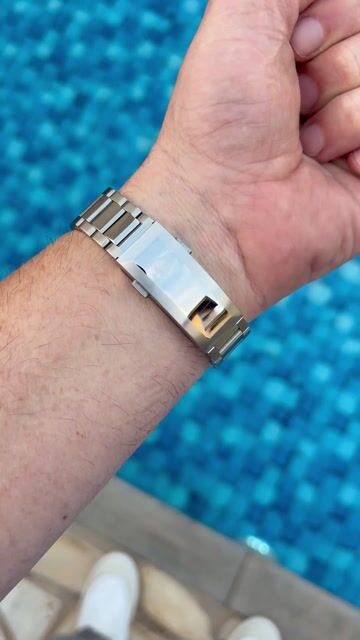 Vídeo de Omega Ω Seamaster Planet Ocean 600m Laranja Lançamento Aço
