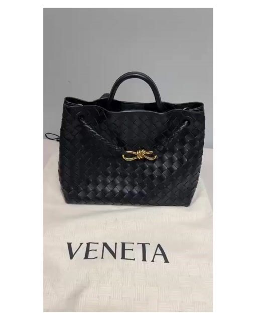 Vídeo de Bolsa Bottega Venetta Andiamo Preta