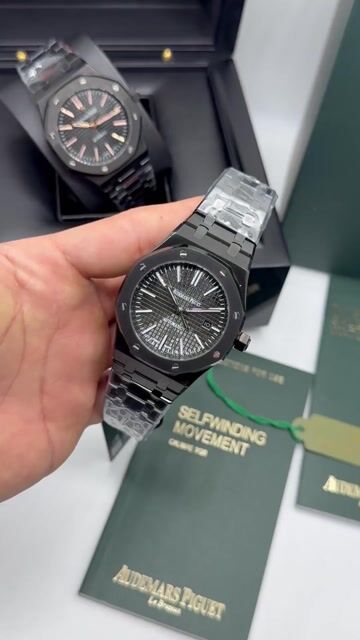 Video de Audemars Piguet Royal Oak 42mm - AÇO PRETO/MOSTRADOR PRETO