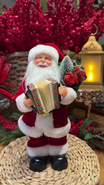 Vídeo de Papai Noel sanfoneiro musical c/ movimento 33cm