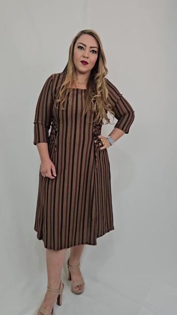 Vídeo de Livia Marçal moda modesta feminina 