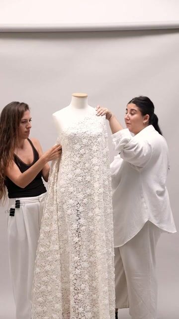Video de Sole Silva Telas de Novias ~ Bridal Fabrics