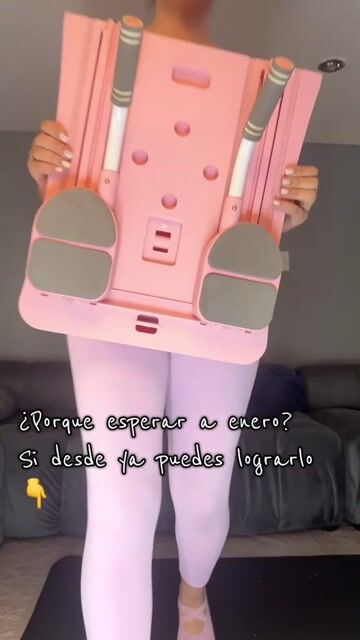 Video de Tabla De Pilates Fitness Plegable Reformer Multifuncion Portatil Con Bandas Resistencia Gimnasio En Casa Yoga Estiramiento Gluteos Piernas