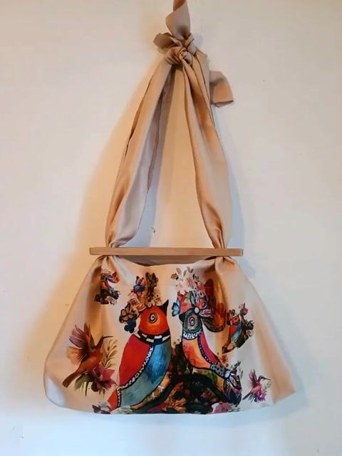 Video de Bolsa Pássaros Retro