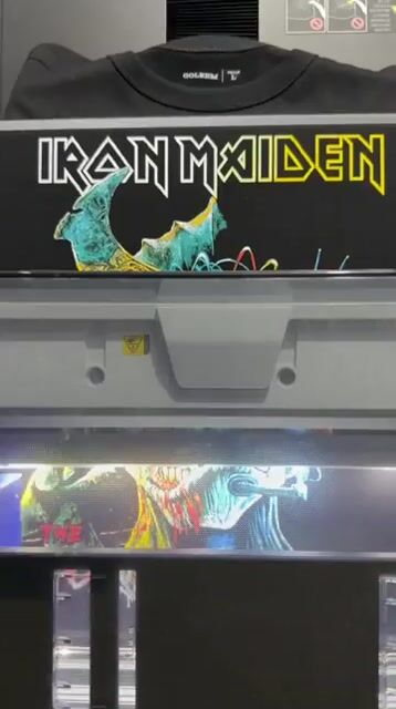 Video de Remera Iron Maiden Future Past World Tour 2