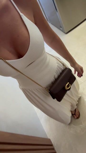 Video de VESTIDO LONGO ALICE
