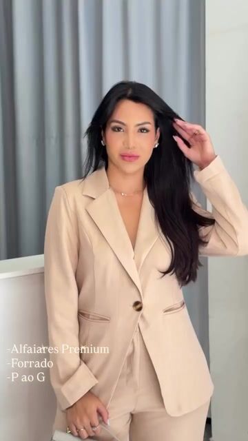 Video de Conjunto Feminino Blazer e Calça