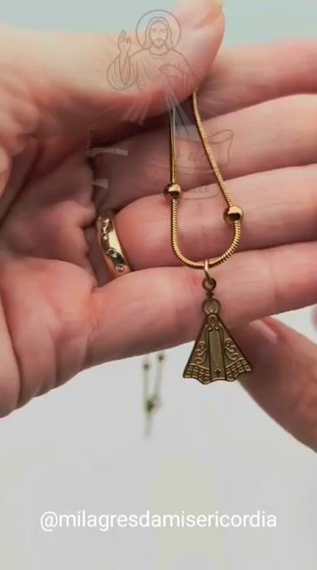 Video de Colar delicado dourado Nossa Senhora Aparecida-inox