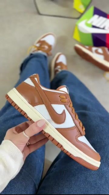 Video de Nike SB Dunk Low Chocolate Unissex