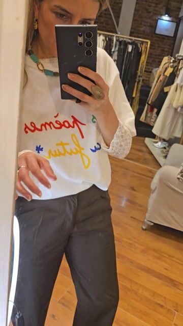 Video de REMERA LE POEM