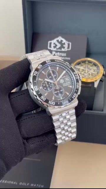 Video de TAG Heuer Fórmula 1 Calibre 16 44mm - AÇO/MOSTRADOR PRETO