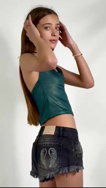 Video de SHORT ALAS BAXX