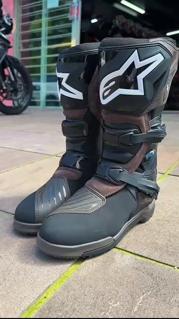 Vídeo de Over2 Motos
