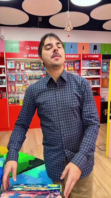 Video de Caja Club Woopy - Diciembre 2025 Trama