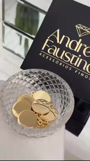 Vídeo de Colar Personalizado Casal