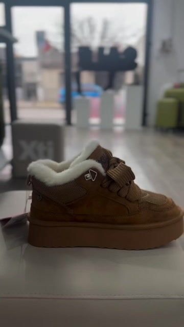 Video de ZAPATILLA ARTIC XTI144338
