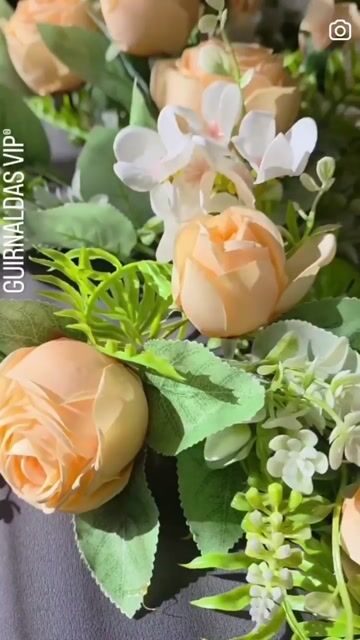 Video de Arreglo Centro de mesa floral artificial Rosas Durazno 60x25 cm