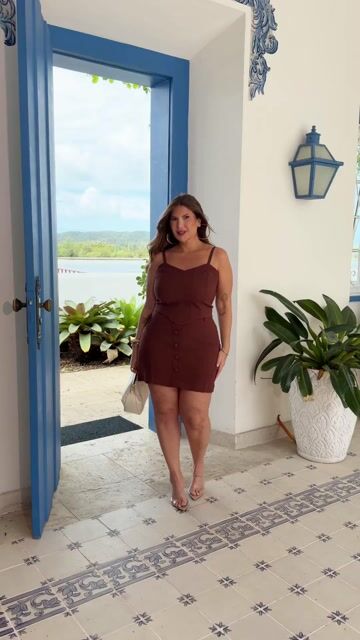 Vídeo de Sanches Moda Plus Size