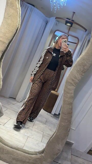 Video de Campera adi print