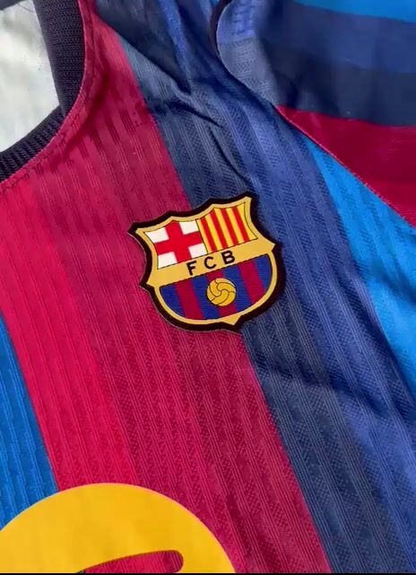Video de CAMISETA 2026/27 BARCELONA TITULAR - TELA JUGADOR