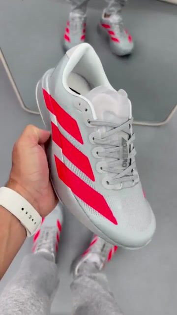 Video de Adidas Adizero EVO SL Premium