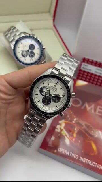 Video de Speedmaster Snoopy - 44mm - AÇO/MOSTRADOR BRANCO