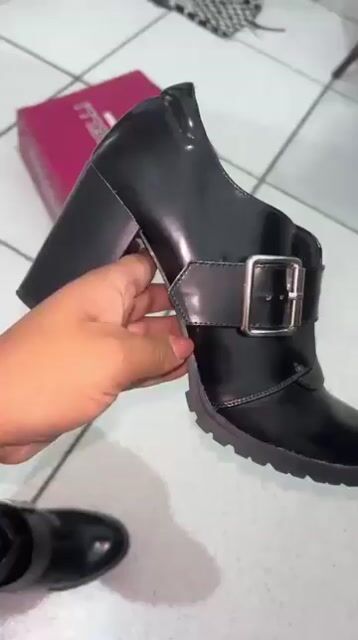 Video de Sapato Preto Facinelli Tamanho 38