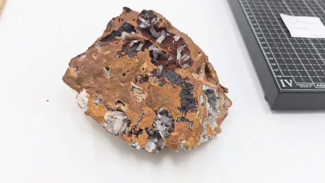 Video de Hemimorfita en Matriz de Limonita | Pieza Única 2.5 kg