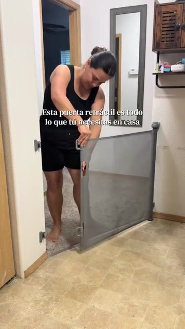 Video de Puerta de Seguridad Retráctil para Bebés y Mascotas