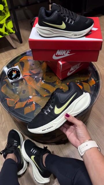 Vídeo de Nike Air Zoom Revolution