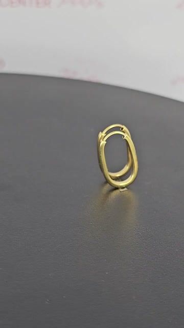 Video de Aros Oro 18k Argollas Oval Huggie 1.2 Gr 12x19mm Rbt - C2355