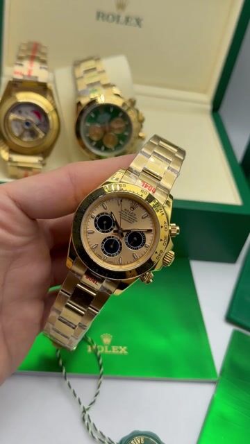 Video de Daytona 40mm - AÇO DOURADO/MOSTRADOR DOURADO - FUNDO DE VIDRO