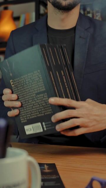 Vídeo de Livraria Cristã Com Cristo - Bíblias, livros evangélicos, vida cristã