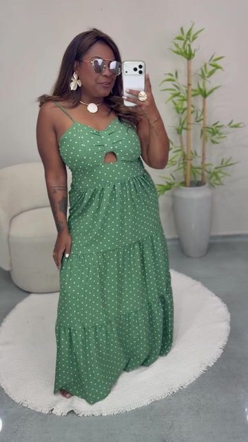 Vídeo de Plus Size Bella Bia