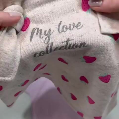 Video de Vestido Bebê Menina com Body Off Morangos