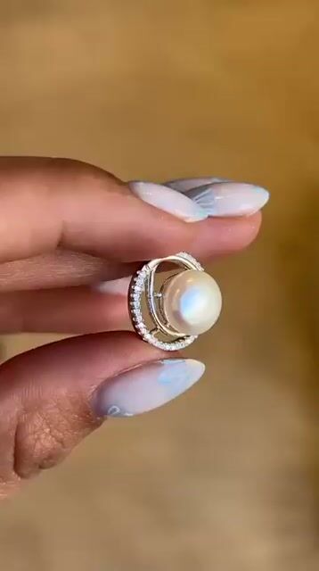 Video de Mia Risueña*