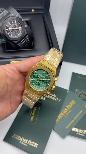 Video de Audemars Piguet Royal Oak 42mm - AÇO DOURADO/MOSTRADOR VERDE