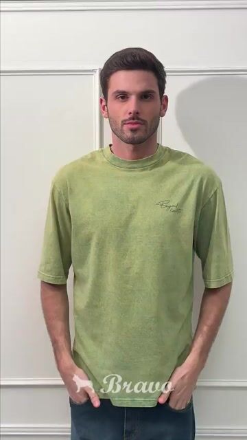 Video de Remera oversize Undefined lima