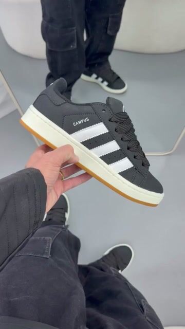 Vídeo de TÊNIS CAMPUS 00S PRETO COM BRANCO SUPER LANÇAMENTO
