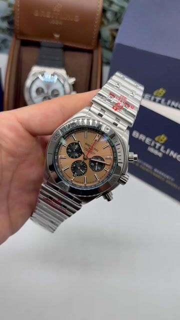Video de Breitling Avenger Chronograph 44mm - AÇO/MOSTRADOR ROSE