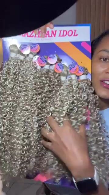 Video de Cabelo Juliana _ cor SP18/613