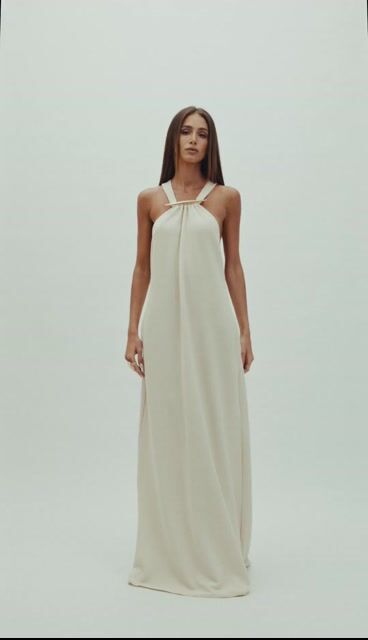 Video de VESTIDO DEBBIE LONGO DETALHE COSTAS